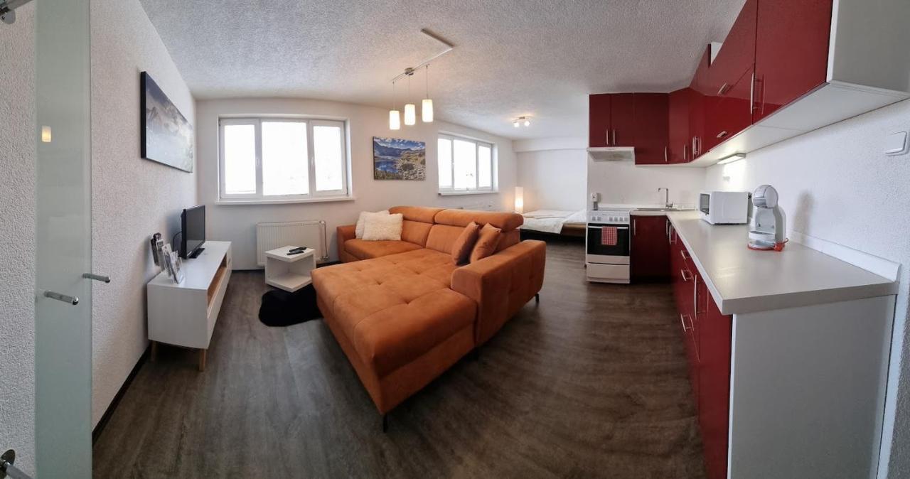 Apartmany Tilia โนวาเลสนา ภายนอก รูปภาพ