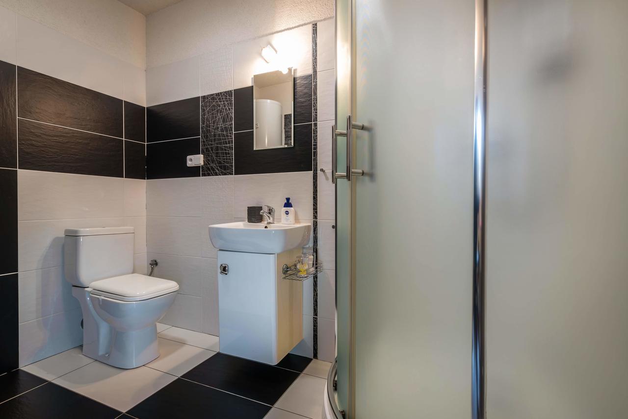 Apartmany Tilia โนวาเลสนา ภายนอก รูปภาพ