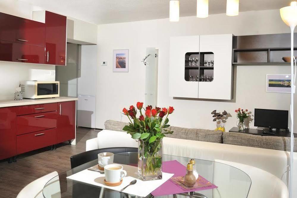 Apartmany Tilia โนวาเลสนา ภายนอก รูปภาพ