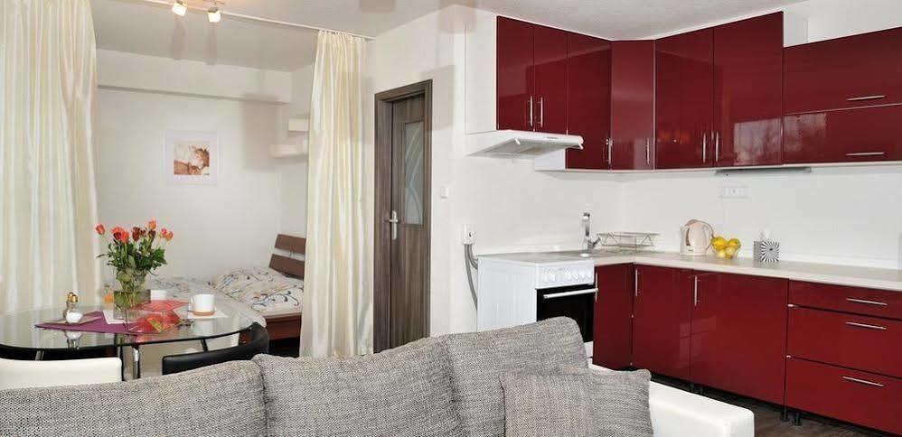 Apartmany Tilia โนวาเลสนา ภายนอก รูปภาพ