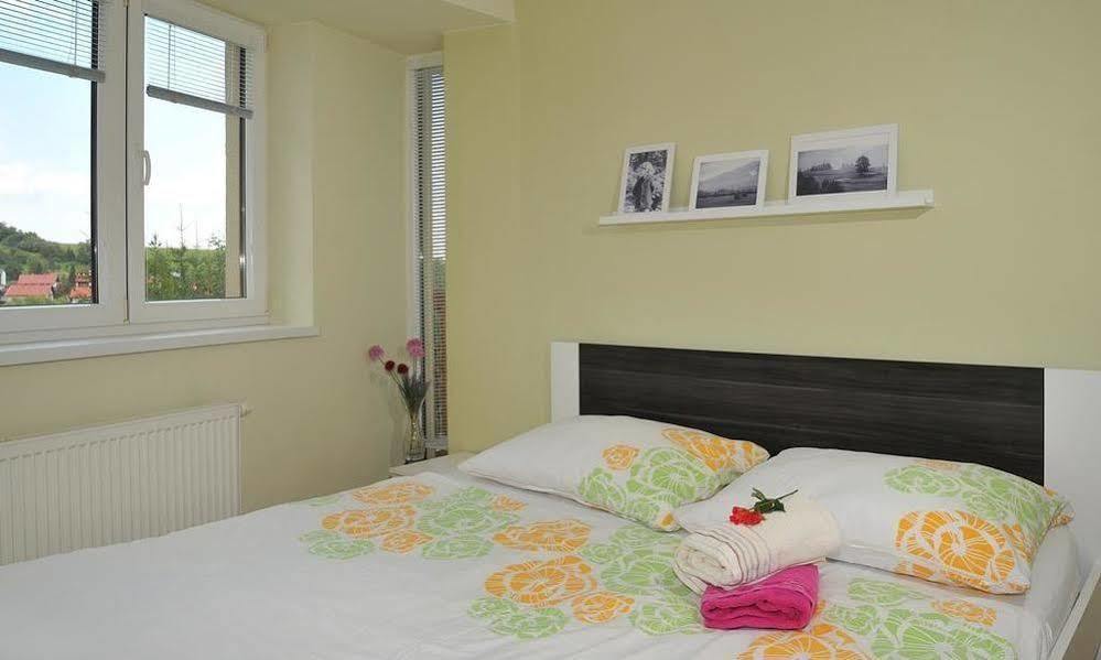 Apartmany Tilia โนวาเลสนา ภายนอก รูปภาพ